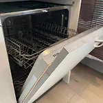 4p, Center, Close To & Station * טילבורג