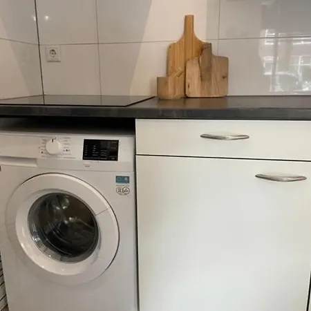 Apartment 4p, Center, Close To & Station Tilburg