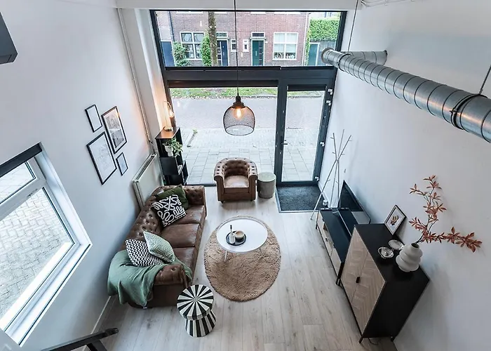 4p, Center, Close To & Station * Tilbourg