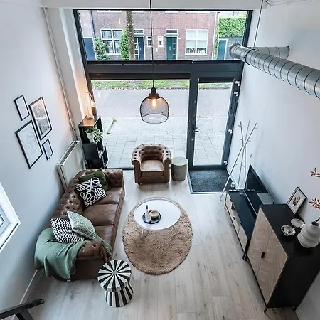 4p, Center, Close To & Station * Tilburgo